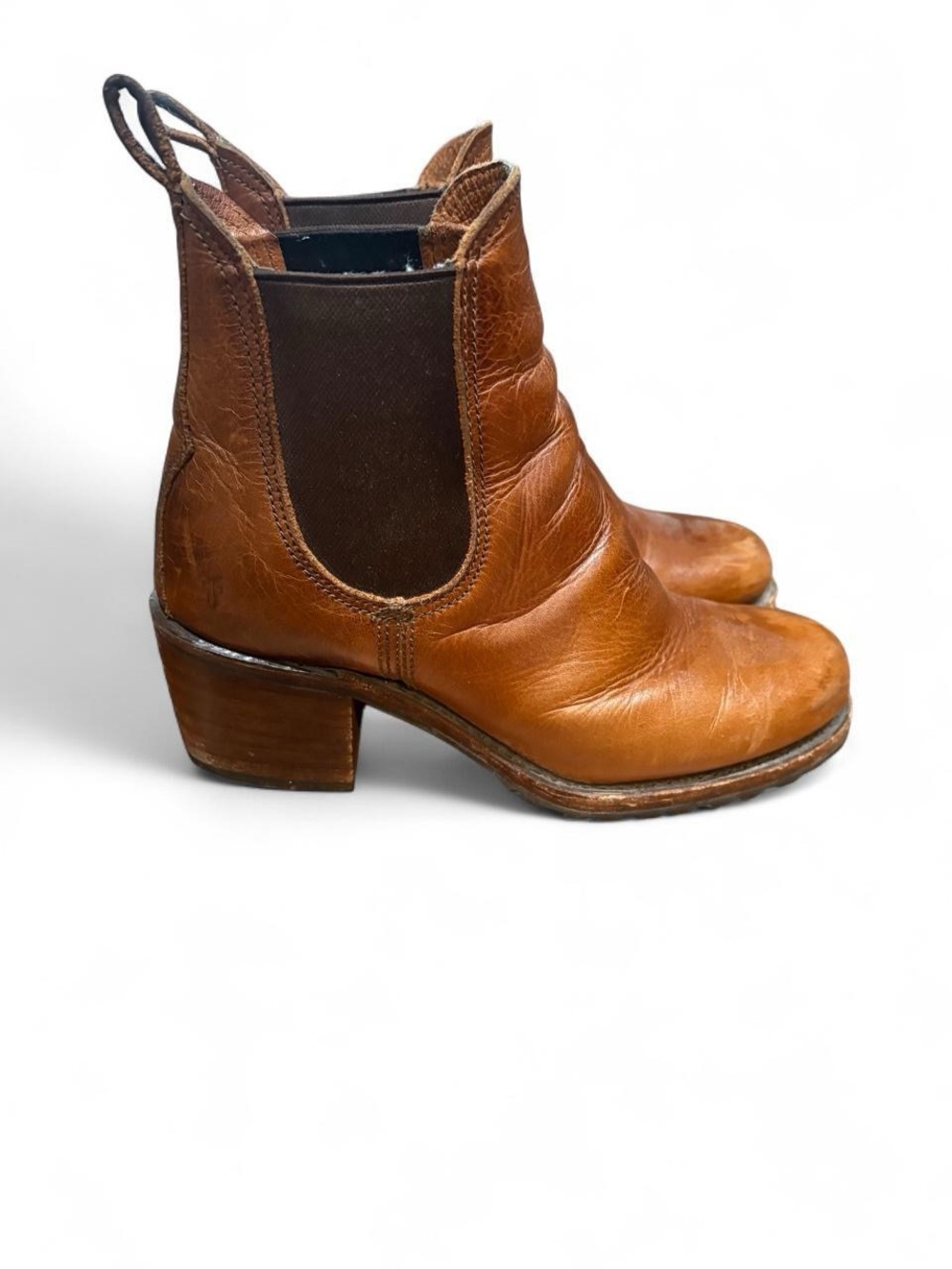 Frye Sabrina Chelsea Boots - Picture 5 of 8
